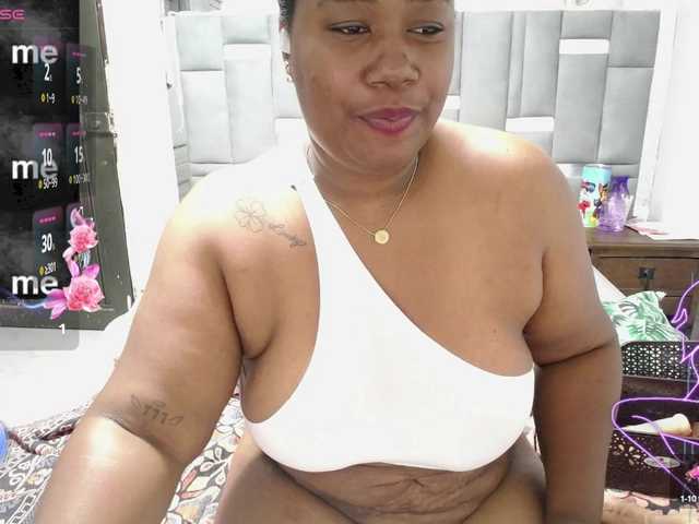 Live sex webcam photo for thickebonymilf #291218100