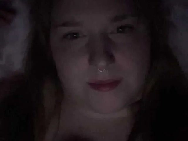 Live sex webcam photo for thickgingergoddess #290587621