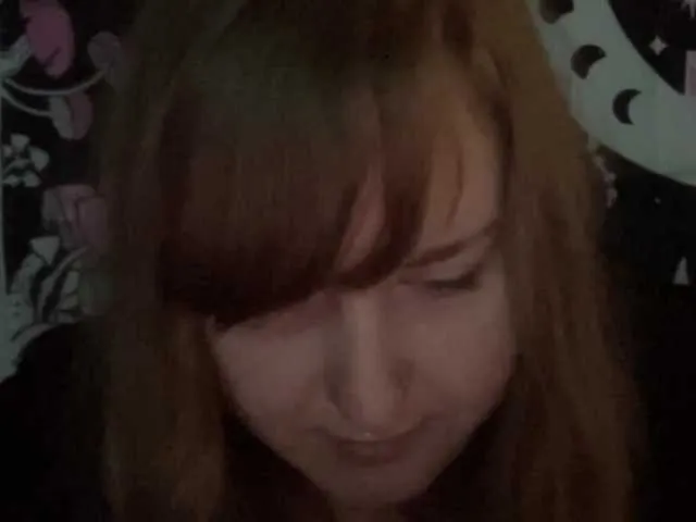 Live sex webcam photo for thickgingergoddess #290592771
