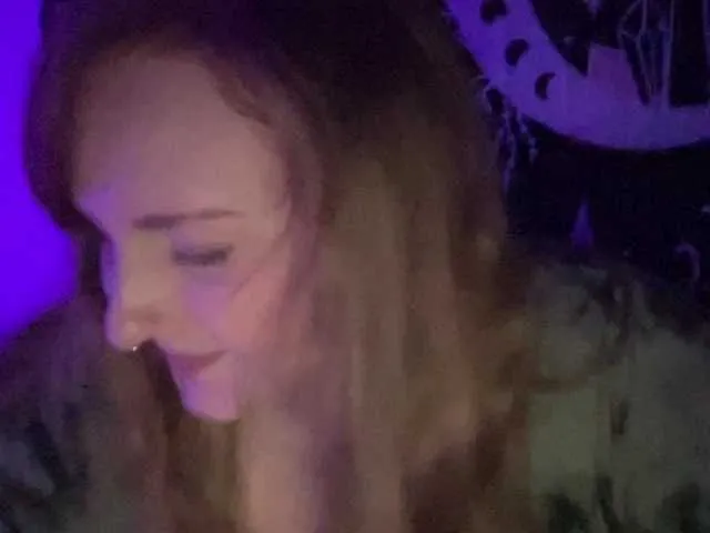 Live sex webcam photo for thickgingergoddess #290612905