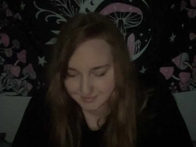 Live sex webcam photo for thickgingergoddess #290747146