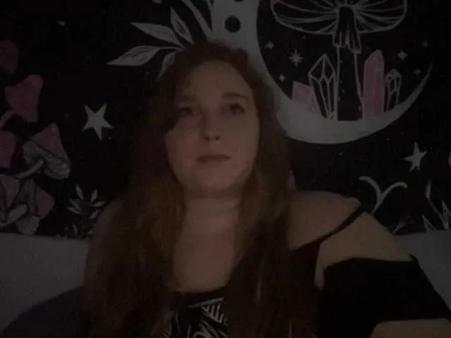 Live sex webcam photo for thickgingergoddess #290784983