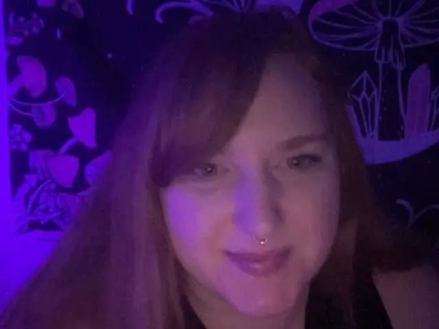 Live sex webcam photo for thickgingergoddess #290795891