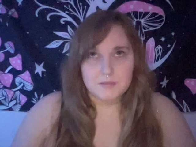 Live sex webcam photo for thickgingergoddess #290899385