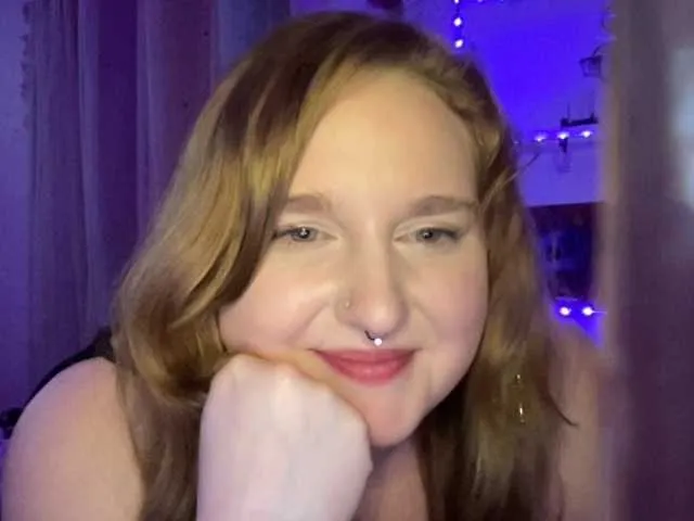 Live sex webcam photo for thickgingergoddess #291124393