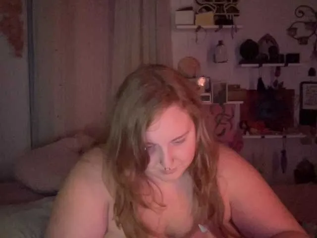 Live sex webcam photo for thickgingergoddess #291457793