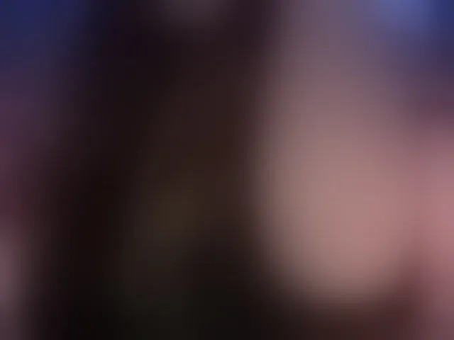 Live sex webcam photo for thickgingergoddess #292663626