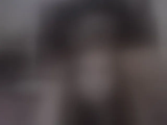 Live sex webcam photo for thickgingergoddess