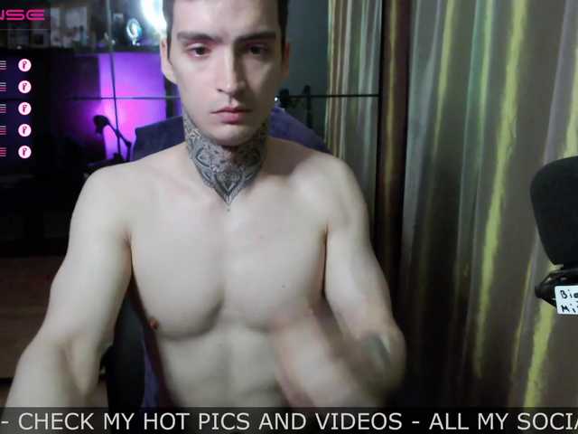 Live sex webcam photo for this-is-andy #274414564