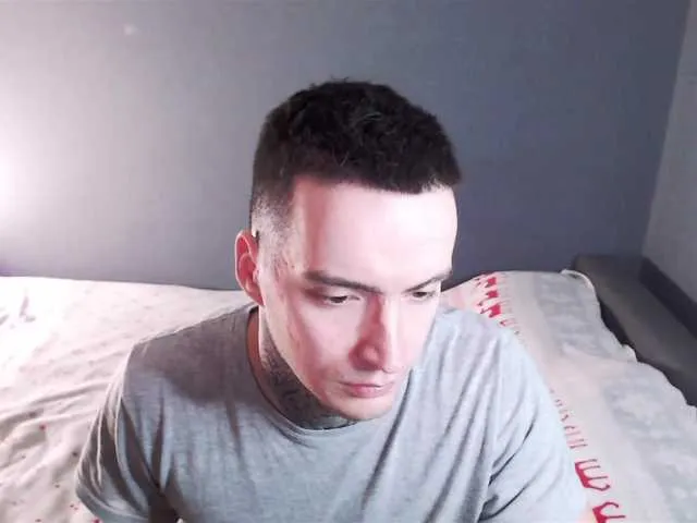 Live sex webcam photo for this-is-andy #275685254