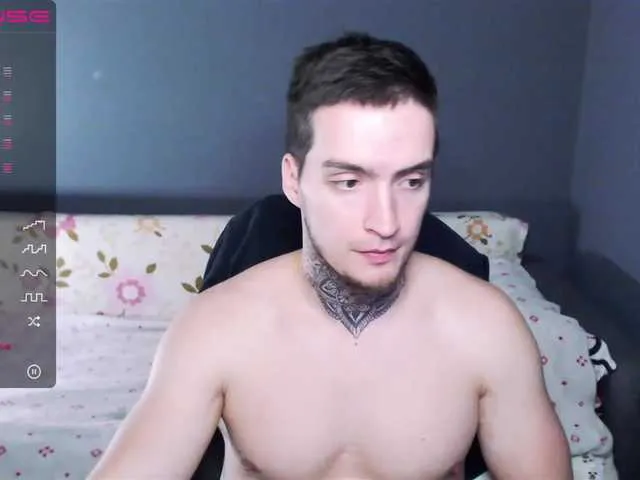Live sex webcam photo for this-is-andy #275976210