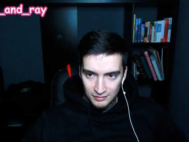 Live sex webcam photo for this-is-andy #276491362