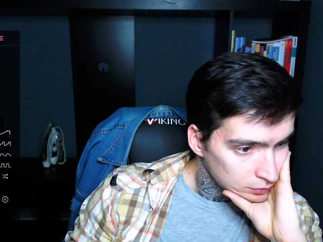 Live sex webcam photo for this-is-andy #276677518