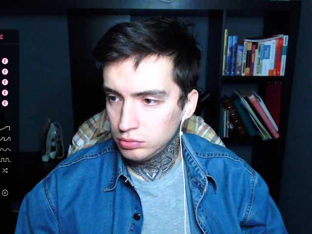 Live sex webcam photo for this-is-andy #276691499