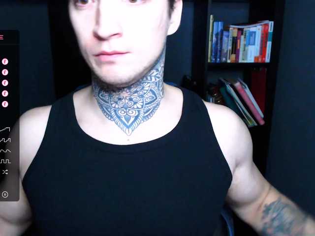 Live sex webcam photo for this-is-andy #276719106