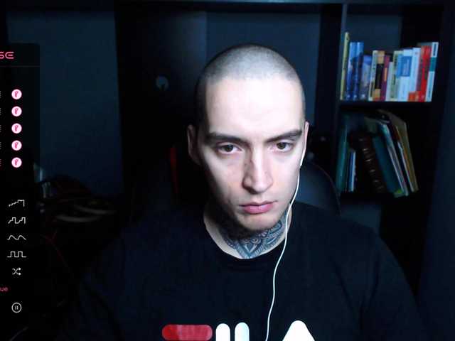 Live sex webcam photo for this-is-andy #276852915