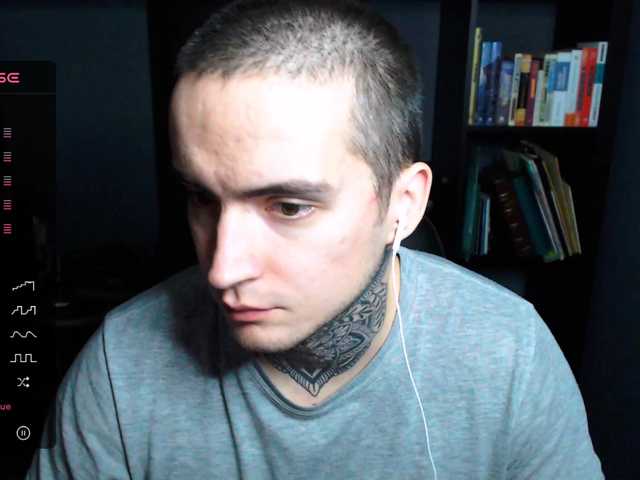 Live sex webcam photo for this-is-andy #276983727