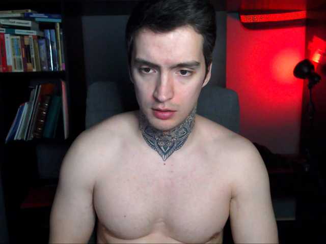 Live sex webcam photo for this-is-andy #290270325