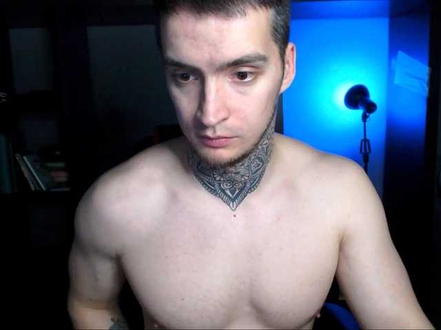 Live sex webcam photo for this-is-andy #290418607