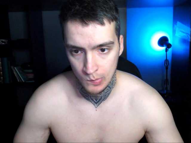 Live sex webcam photo for this-is-andy #290423268