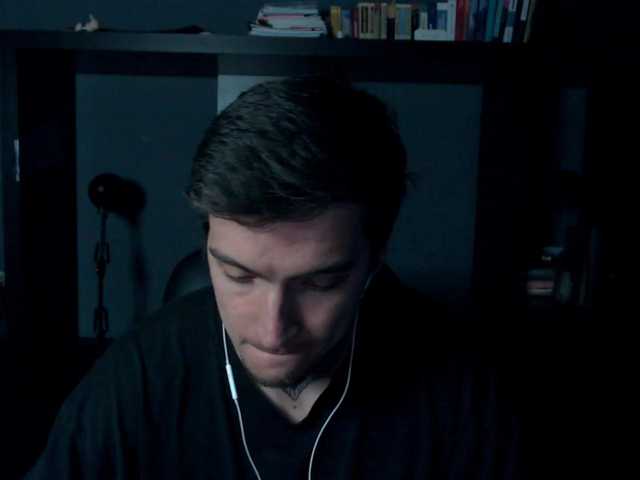 Live sex webcam photo for this-is-andy #290972612