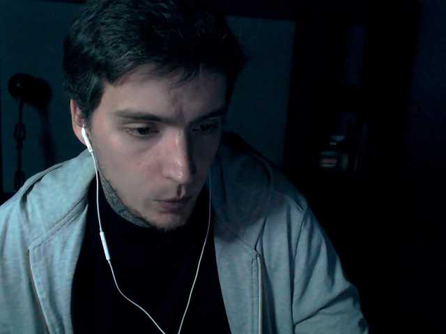 Live sex webcam photo for this-is-andy #290979306