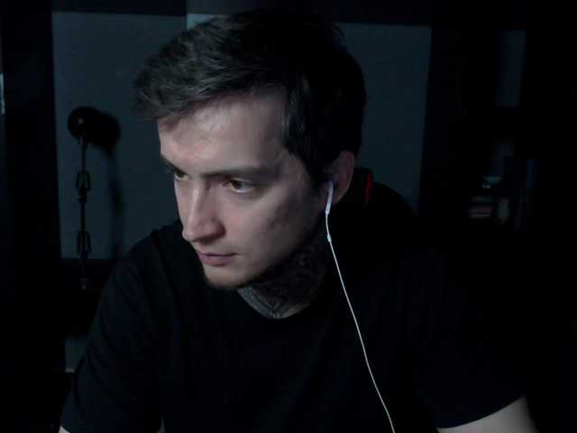 Live sex webcam photo for this-is-andy #290986292