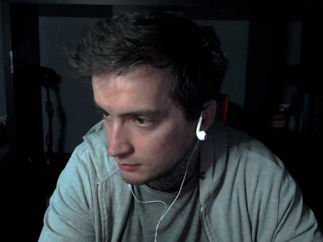 Live sex webcam photo for this-is-andy #290997990