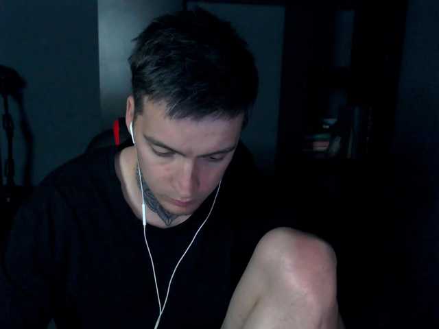 Live sex webcam photo for this-is-andy #291115788