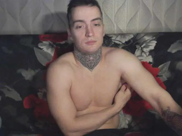 Live sex webcam photo for this-is-andy #293013535