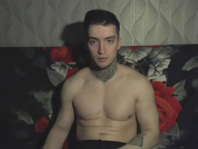 Live sex webcam photo for this-is-andy #293105136