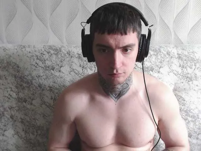 Live sex webcam photo for this-is-andy #293760775