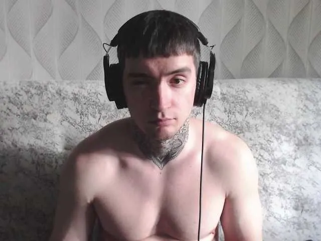 Live sex webcam photo for this-is-andy #293801830
