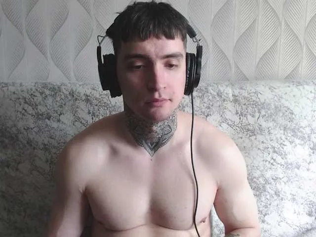 Live sex webcam photo for this-is-andy #293826049