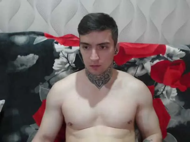 Live sex webcam photo for this-is-andy #294252339
