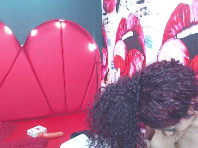 Live sex webcam photo for tifanny111 #273827077