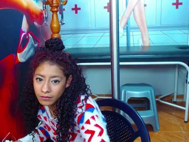 Live sex webcam photo for tifanny111 #274606346