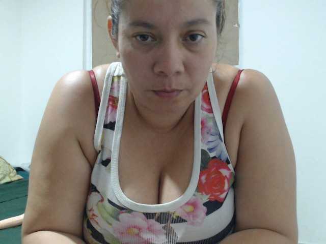 Live sex webcam photo for tiffa1hot #276329984