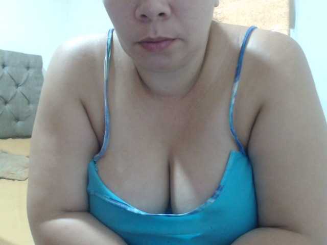 Live sex webcam photo for tiffa1hot #276570893