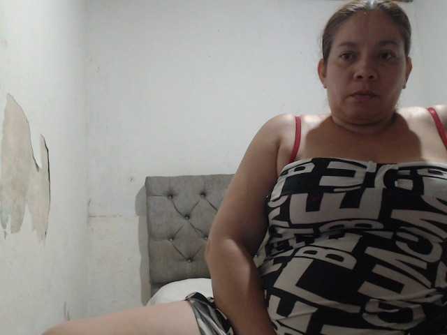 Live sex webcam photo for tiffa1hot #276959836