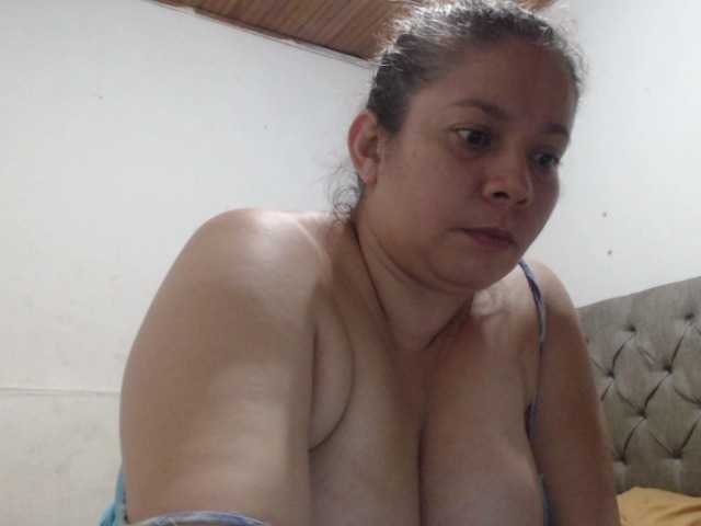 Live sex webcam photo for tiffa1hot #277931273