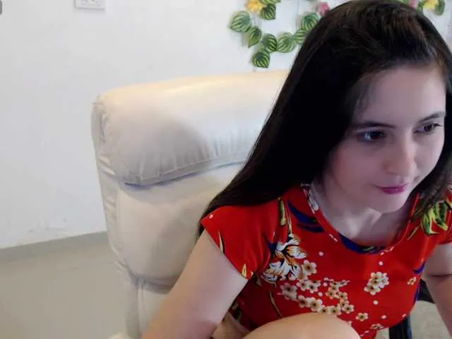 Live sex webcam photo for tiffany-69 #292349018