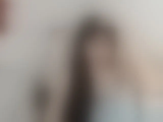 Live sex webcam photo for tiffany-69 #294172428