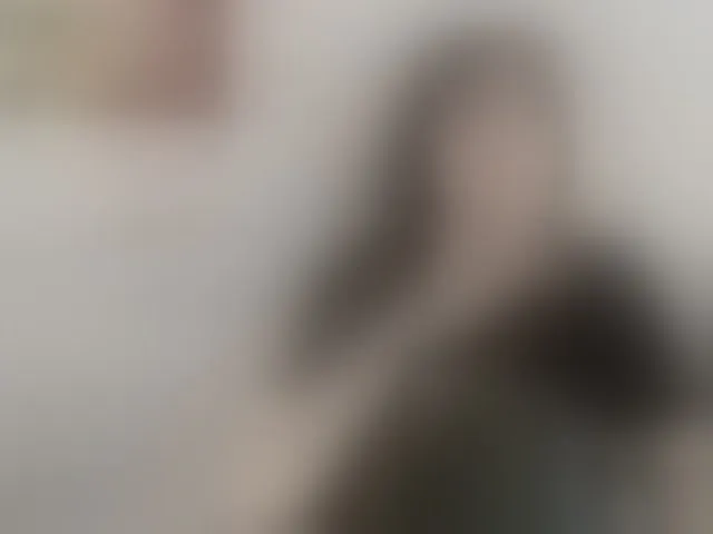 Live sex webcam photo for tiffany-69 #294279258