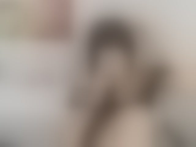 Live sex webcam photo for tiffany-69 #294325586
