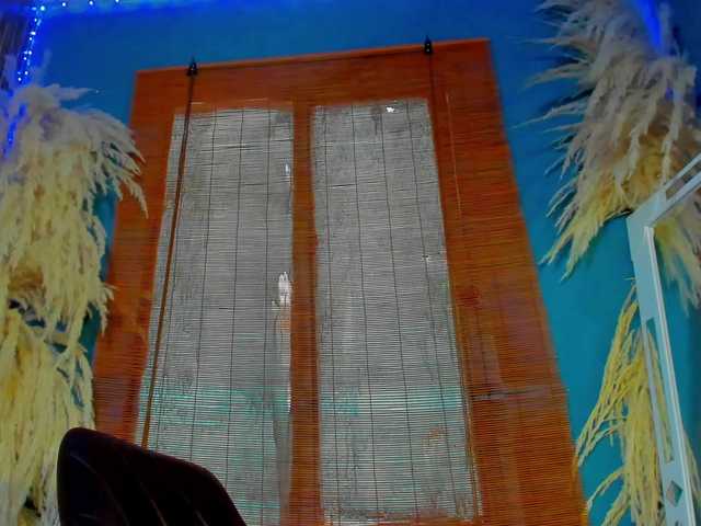 Live sex webcam photo for tiffany-deluxe #292215099