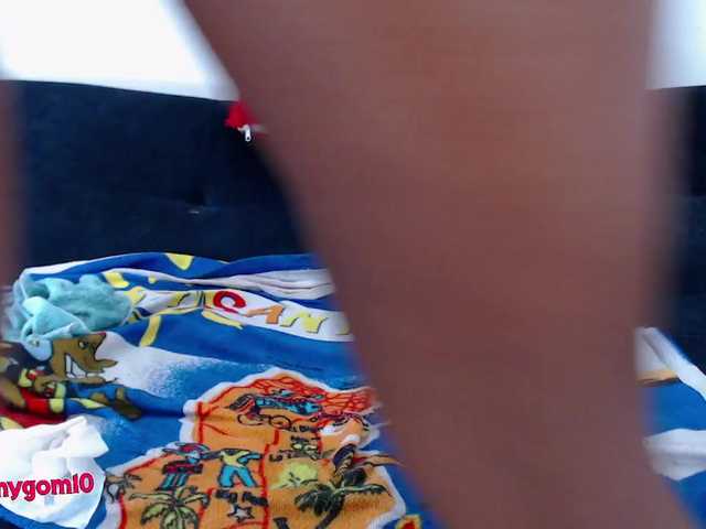 Live sex webcam photo for tiffany-gomez9 #290173321