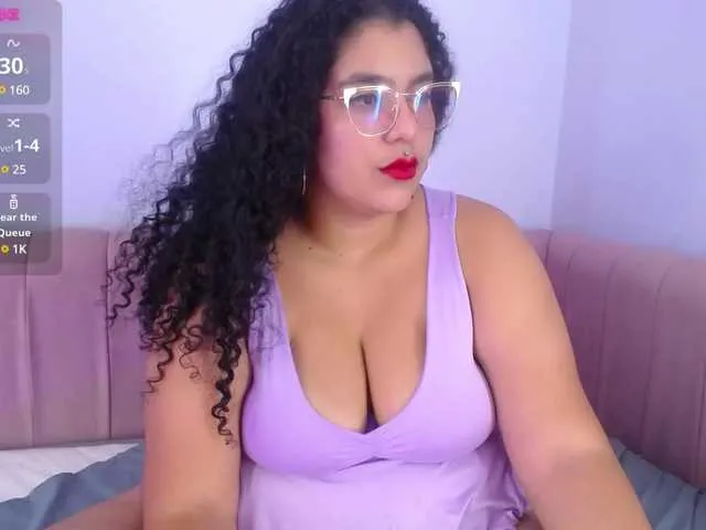 Live sex webcam photo for tiffanymiller1 #290185568