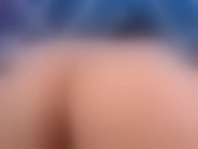 Live sex webcam photo for tiffanymiller1 #293557077