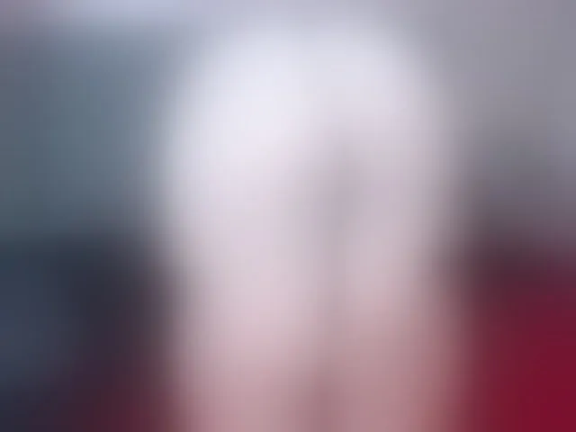 Live sex webcam photo for tiiny-emilly #292331759